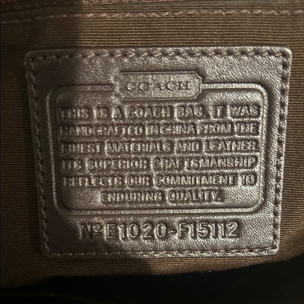 Coach Y2K Tan and Brown Signature Stripe Collection Tote /Wallet Set comes w/COA - Picture 2 of 16